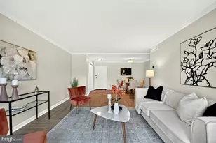 10570 Main St, Fairfax, VA 22030 - Photo 3