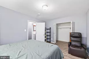 10026 Fair Woods Dr, Fairfax, VA 22030 - Photo 11