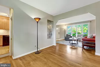 10244 Dale Drive, Fairfax, VA 22030 - Photo 11