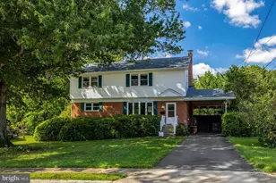 10244 Dale Dr, Fairfax, VA 22030 - Photo 1