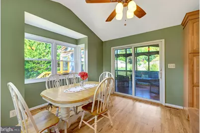 10244 Dale Drive, Fairfax, VA 22030 - Photo 19