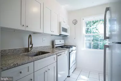 9489 Fairfax Boulevard #202, Fairfax, VA 22031 - Photo 13