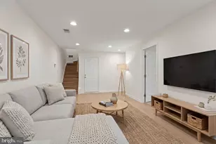 10524 James Wren Way, Fairfax, VA 22030 - Photo 13