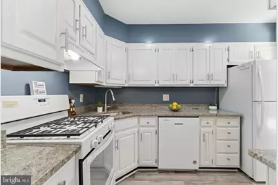 10165 Fair Woods Drive #213, Fairfax, VA 22030 - Photo 19