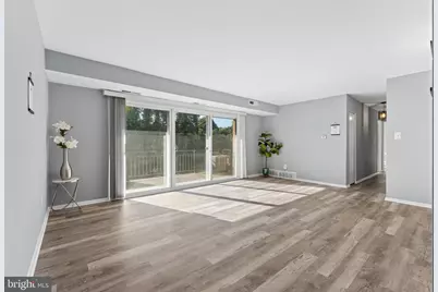 10165 Fair Woods Drive #213, Fairfax, VA 22030 - Photo 7