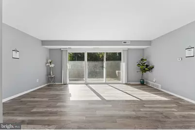 10165 Fair Woods Drive #213, Fairfax, VA 22030 - Photo 11