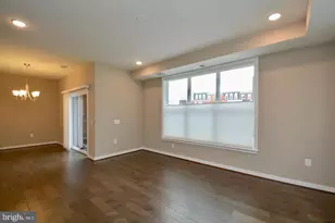 3989 Norton Pl, Fairfax, VA 22030 - Photo 9