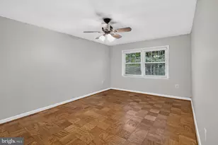 9453 Fairfax Blvd, Fairfax, VA 22031 - Photo 11