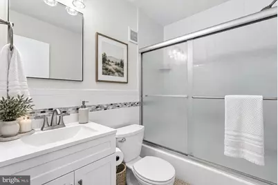 9479 Fairfax Boulevard #302, Fairfax, VA 22031 - Photo 9
