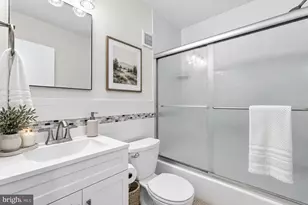 9479 Fairfax Blvd, Fairfax, VA 22031 - Photo 9