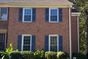 3891 Bradwater St, Fairfax, VA 22031 - Photo 1