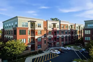 3985 Norton Pl, Fairfax, VA 22030 - Photo 1
