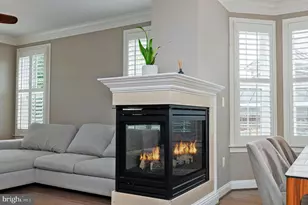 10601 School St, Fairfax, VA 22030 - Photo 11