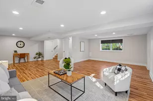 10316 Monroe Ct, Fairfax, VA 22030 - Photo 19