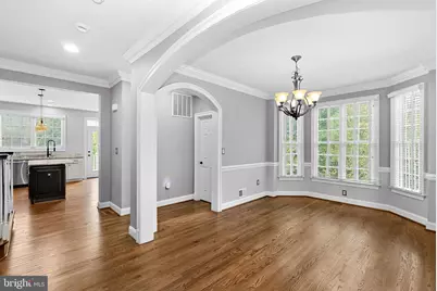 10695 Yorktown Court, Fairfax, VA 22030 - Photo 9