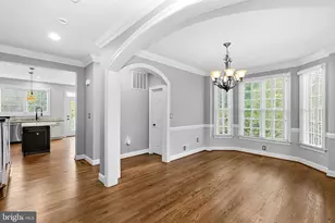 10695 Yorktown Ct, Fairfax, VA 22030 - Photo 9