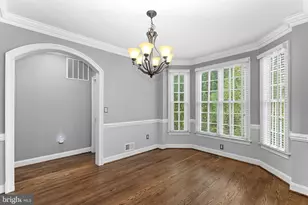 10695 Yorktown Ct, Fairfax, VA 22030 - Photo 13