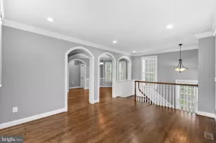 10695 Yorktown Ct, Fairfax, VA 22030 - Photo 7