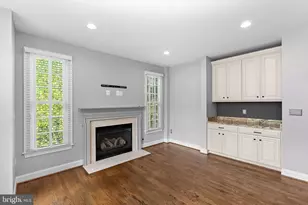 10695 Yorktown Ct, Fairfax, VA 22030 - Photo 25