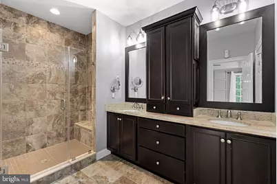 10695 Yorktown Court, Fairfax, VA 22030 - Photo 35
