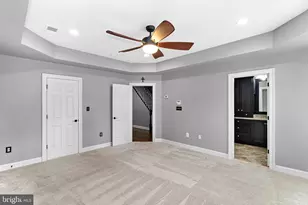 10695 Yorktown Ct, Fairfax, VA 22030 - Photo 33