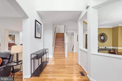 9827 Bolton Village Court, Fairfax, VA 22032 - Photo 7