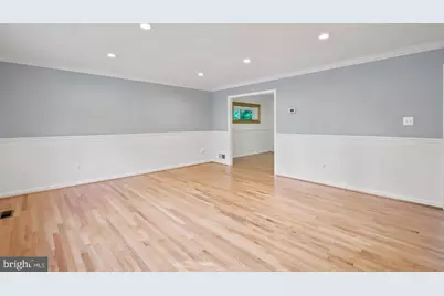 10102 Spring Lake Terrace, Fairfax, VA 22030 - Photo 9