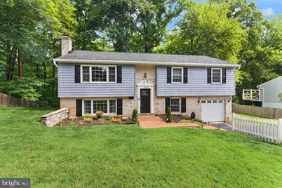 10102 Spring Lake Terrace, Fairfax, VA 22030 - Photo 3