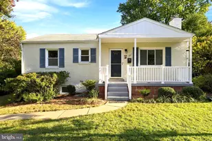 10007 Terry St, Fairfax, VA 22031 - Photo 1