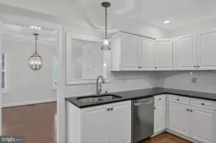 140 Emerald Dr, Harrisonburg, VA 22801 - Photo 13