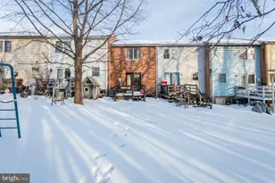 860 Vine St, Harrisonburg, VA 22802 - Photo 3