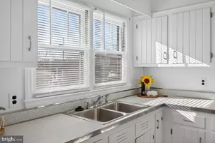 913 Spotswood Dr, Harrisonburg, VA 22802 - Photo 9