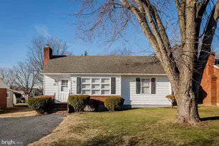 913 Spotswood Dr, Harrisonburg, VA 22802 - Photo 1