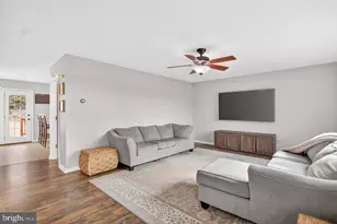 573 Pointe Dr, Harrisonburg, VA 22801 - Photo 21