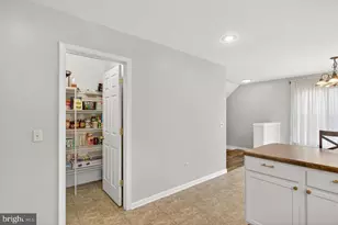 573 Pointe Dr, Harrisonburg, VA 22801 - Photo 11