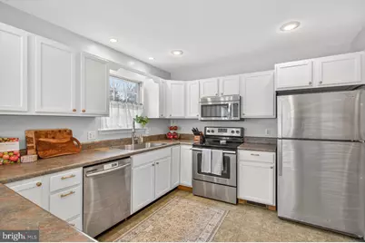 573 Pointe Drive, Harrisonburg, VA 22801 - Photo 7