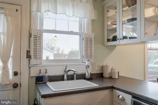 1466 Bluestone St, Harrisonburg, VA 22801 - Photo 11