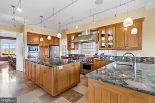 957 Summit Ave, Harrisonburg, VA 22802 - Photo 7