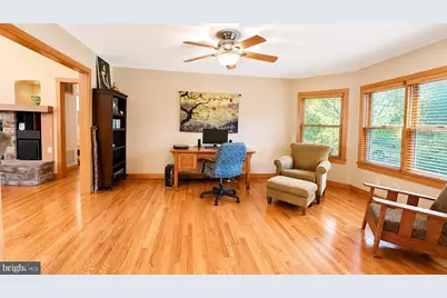 1039 Stuart Street, Harrisonburg, VA 22802 - Photo 5