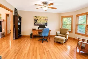 1039 Stuart St, Harrisonburg, VA 22802 - Photo 5
