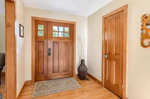1039 Stuart St, Harrisonburg, VA 22802 - Photo 3