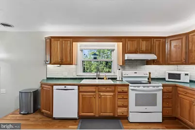 1222 Woodcrest Circle, Harrisonburg, VA 22801 - Photo 21