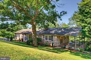 1222 Woodcrest Cir, Harrisonburg, VA 22801 - Photo 1