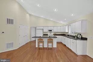 1800 Rhianon Ln, Harrisonburg, VA 22801 - Photo 13