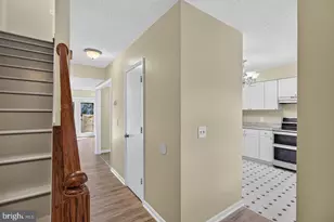 1425 Country Club Ct, Harrisonburg, VA 22802 - Photo 3