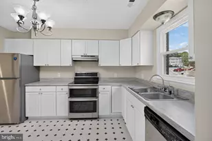 1425 Country Club Ct, Harrisonburg, VA 22802 - Photo 5