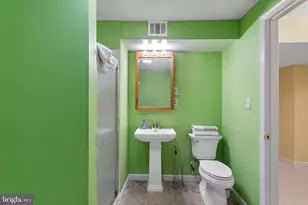 8502 Clearridge Ln, Manassas, VA 20110 - Photo 29