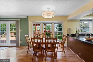 8502 Clearridge Ln, Manassas, VA 20110 - Photo 7