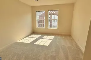 9202 Charleston Dr, Manassas, VA 20110 - Photo 23