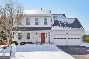 9395 Cloverhill Ct, Manassas, VA 20110 - Photo 5